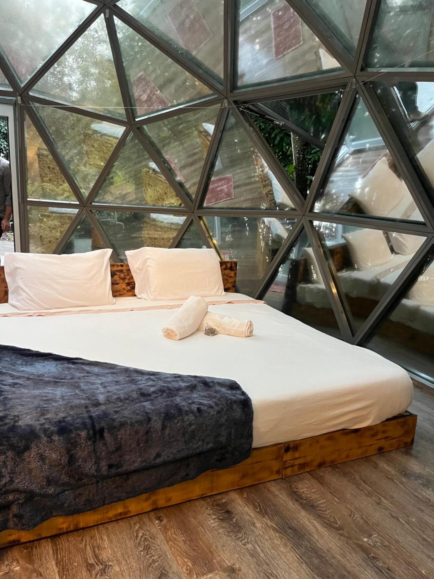 הוילה Angra do Heroísmo Quinta Do Abacate - Glamping Park מראה חיצוני תמונה